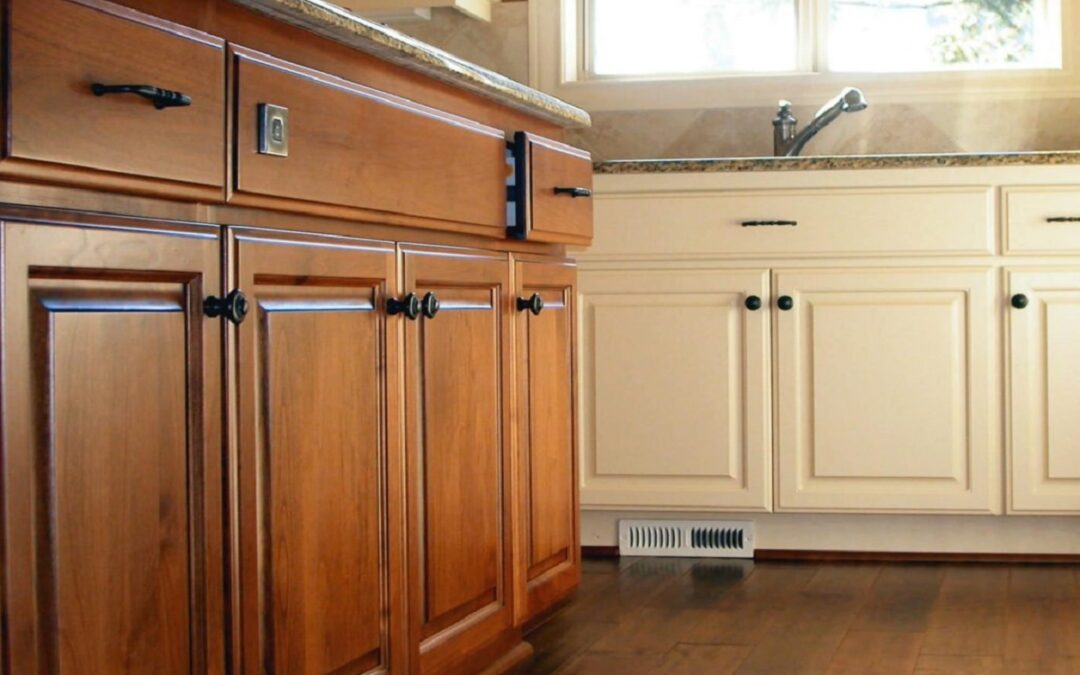 Choosing Between Custom Cabinets and Refacing Cabinets