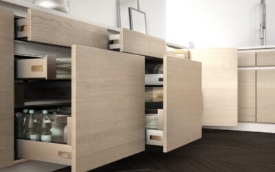 The Benefits and Drawbacks of Kitchen Cabinet Refacing