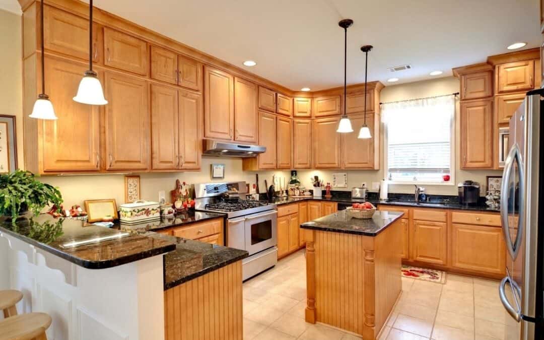 How Refacing Your Cabinets Can Change Your Kitchen