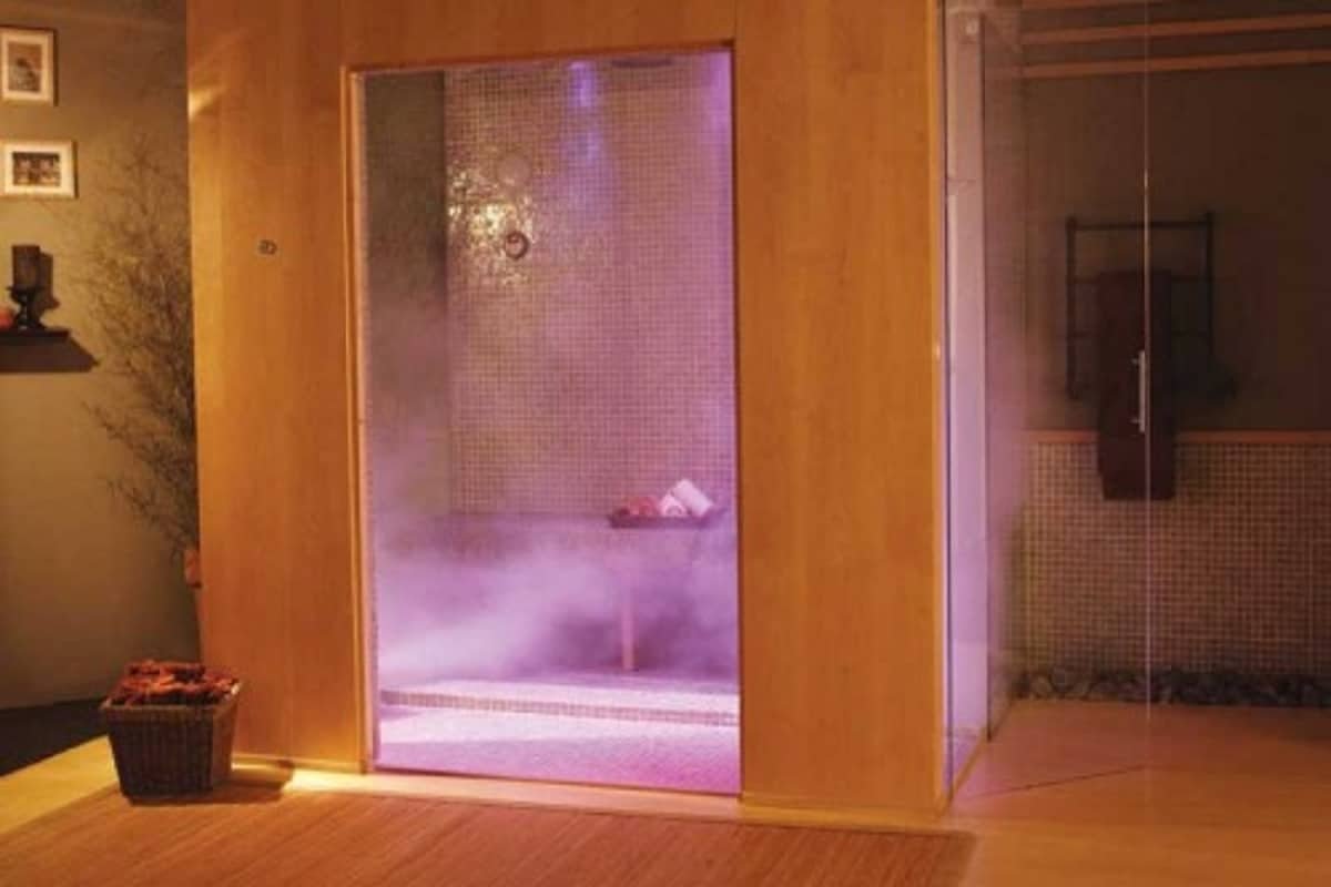 11-advantages-of-using-a-steam-shower-home-renovations-ottawa