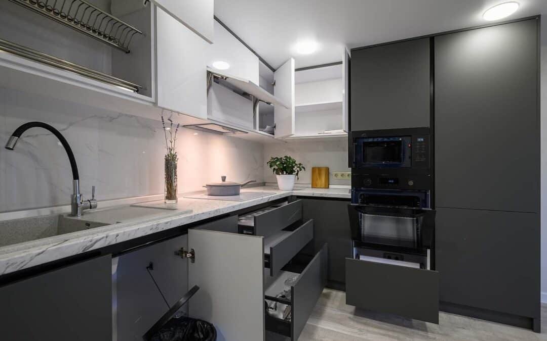 Modernizing Your Ottawa Kitchen: A Look at Appliance Trends and Features