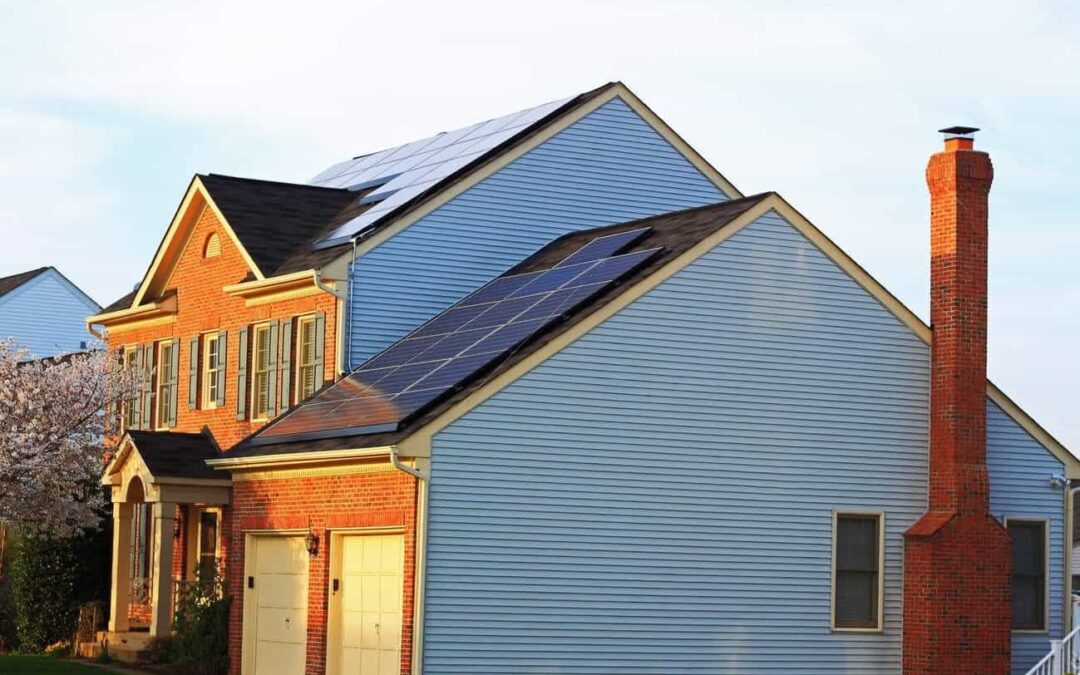 solarhousesinglefamilypanelsroofgreenenergy39757335transformed